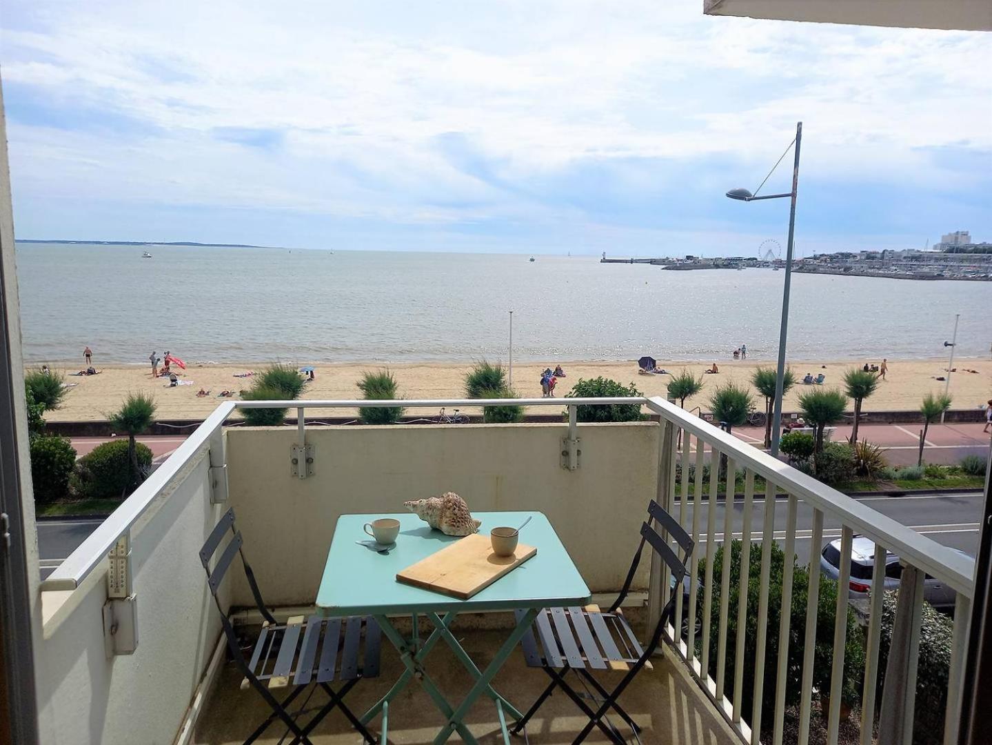 Royan - Vue Mer Pour Cet Appartement Face A La Plage - Grande Conche Exteriér fotografie